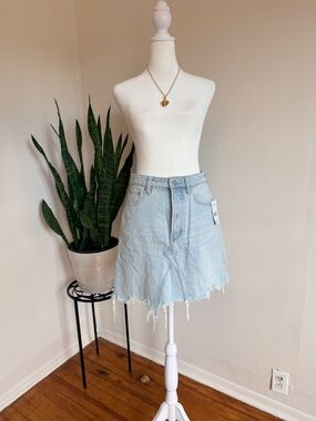 Free People | Pale Blue Raw-Hem Denim Mini Skirt *FLAW*